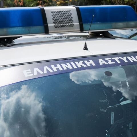 Αστυνομική επιχείρηση στην Αγία Παρασκευή για την πρόληψη της παραβατικότητας των ανηλίκων - Ελέχθησαν 37 άτομα, μία προσαγωγή.