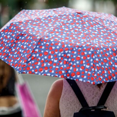 Καιρός: Σύντομη κακοκαιρία θα περάσει από τη χώρα - Ποιες περιοχές θα επηρεάσει