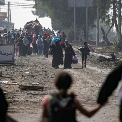 Υπουργείο Εξωτερικών: Αποστολή ανθρωπιστικής βοήθειας αύριο στη Λωρίδα της Γάζας - Περιλαμβάνει φαρμακευτικό και ιατρικό υλικό.