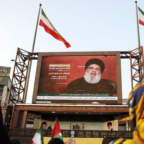 Απειλές Ιράν εναντίον των ΗΠΑ: Θα «πληγούν σκληρά» αν δεν εφαρμοστεί εκεχειρία στη Γάζα - Οι δηλώσεις του υπουργού Άμυνας.