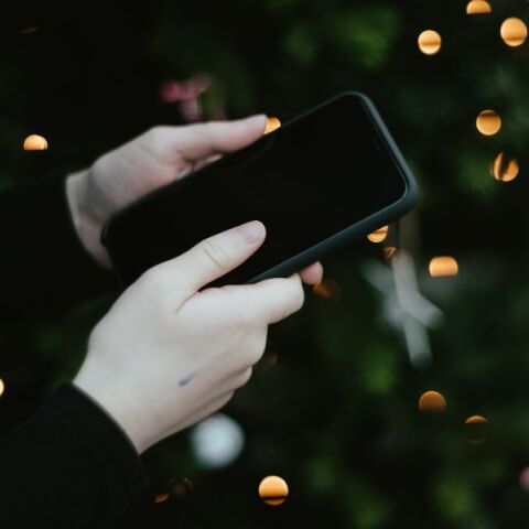 Θεσσαλονίκη: Σύλληψη για τηλεφωνική απάτη σε βάρος 67χρονης με πρόσχημα νοσηλεία του γιου της - «Πέταξε» στους δράστες χρήματα και χρυσαφικά από το μπαλκόνι.