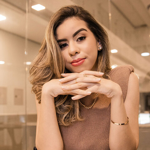 Γυναίκα εργαζόμενη