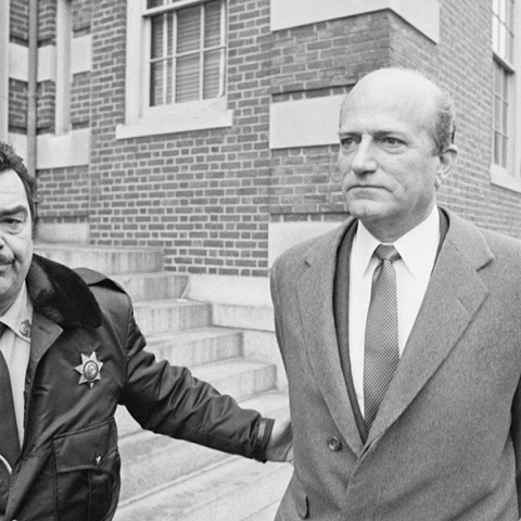 Κλάους φον Μπίλοφ: Το κώμα της βαθύπλουτης συζύγου του και οι περιπέτειες με τη δικαιοσύνη