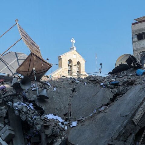 Εγκλωβισμένοι Έλληνες στη Γάζα: 8 άτομα βρίσκονται εντός του μοναστηριού - Ενημερώθηκαν Ισραήλ και Αίγυπτος