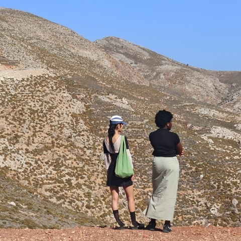 Τήλος: To «Tilos Artist Residency» για δεύτερη χρονιά στο πρώτο νησί μηδενικών αποβλήτων 