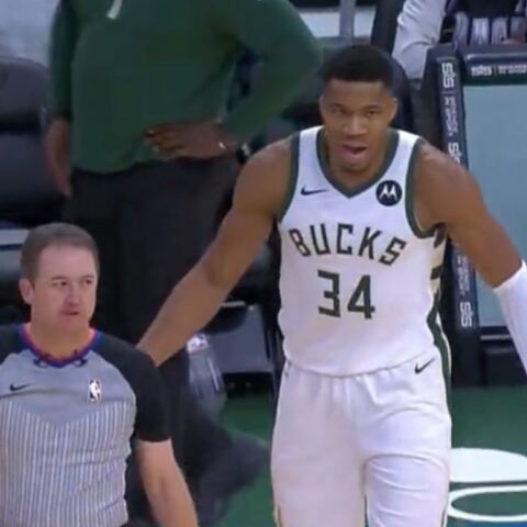 Ο Γιάννης Αντετοκούνμπο