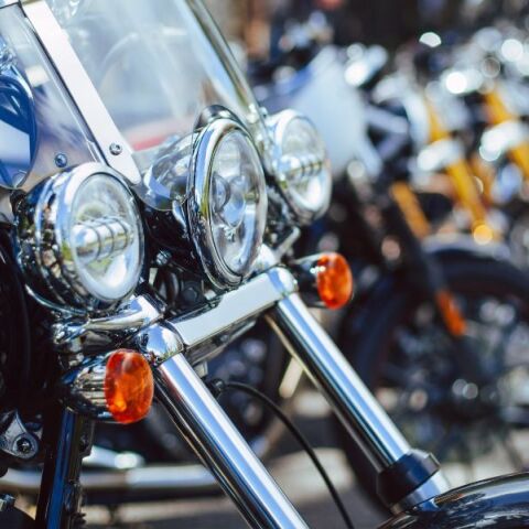 Εξαρθρώθηκε σπείρα στην Αττική που έκλεβε μηχανές και τις πωλούσε για ανταλλακτικά