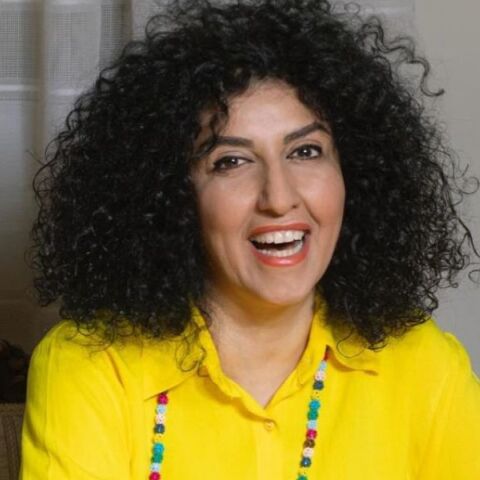 Η Ναργκίς Μοχαμαντί σταμάτησε την απεργία πείνας - Μεταφέρθηκε στο νοσοκομείο χωρίς να υποχρεωθεί να φορέσει χιτζάμπ - Τι δήλωσε η κάτοχος του Νόμπελ Ειρήνης.