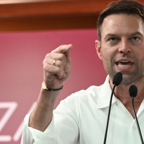 I’m a Syrizaios, get me out of here