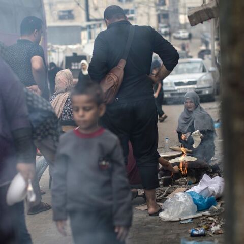 Ισραήλ: Ο υπουργός Οικονομικών του Νετανιάχου καλεί για εθελοντική μετανάστευση των κατοίκων της Γάζας - Εντείνονται οι φόβοι του αραβικού κόσμου για εκτοπισμό.