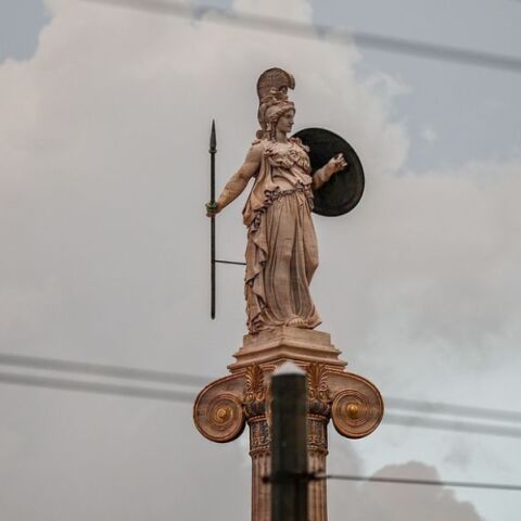 Ο καιρός σήμερα, Παρασκευή 17 Νοεμβρίου: Πτώση θερμοκρασίας και τοπικές βροχές - Αναλυτική πρόγνωση το meteo και την ΕΜΥ.