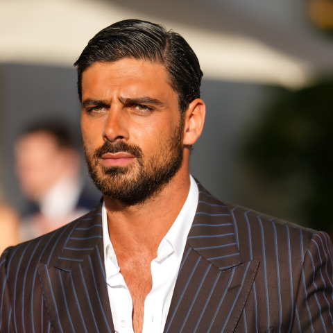 Michele Morrone: Ποιός είναι ο ιταλός superstar του MadWalk