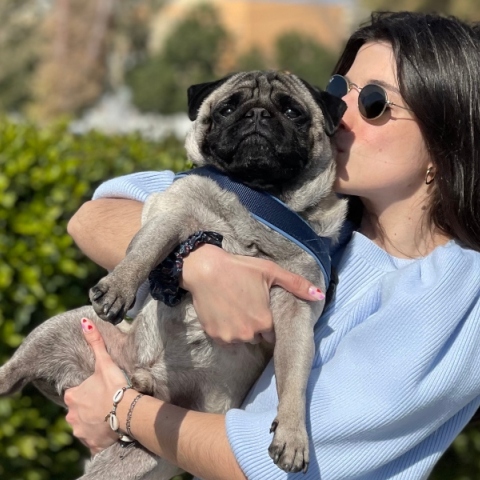 Γιατί η Gen-Z προτιμά αντί για παιδί, σκυλί (και όχι μόνο)