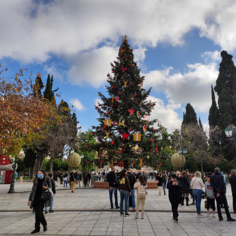 Αθήνα: Την Πέμπτη φωταγωγείται το δέντρο στο Σύνταγμα