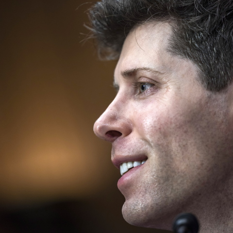 Ο Σαμ Άλτμαν επιστρέφει στην OpenAI με νέο διοικητικό συμβούλιο