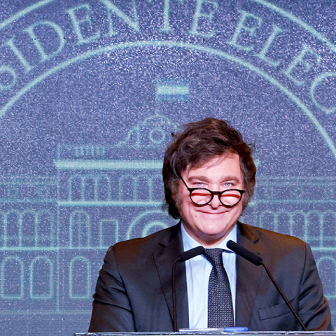 Η επέλαση των παραφρόνων στην πολιτική