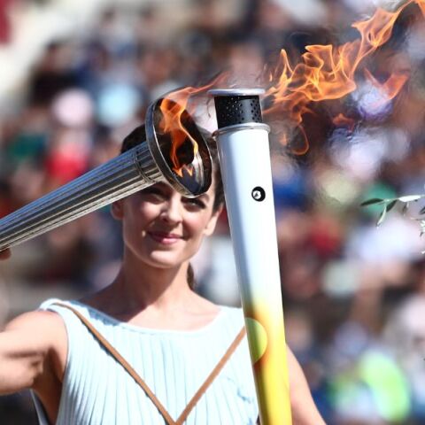 Ολυμπιακοί Αγώνες 2024: Ο Στέφανος Ντούσκος πρώτος, ο Γιάννης Φουντούλης τελευταίος λαμπαδηδρόμος - Οι σταθμοί της φλόγας και το ταξίδι των 11 ημερών.