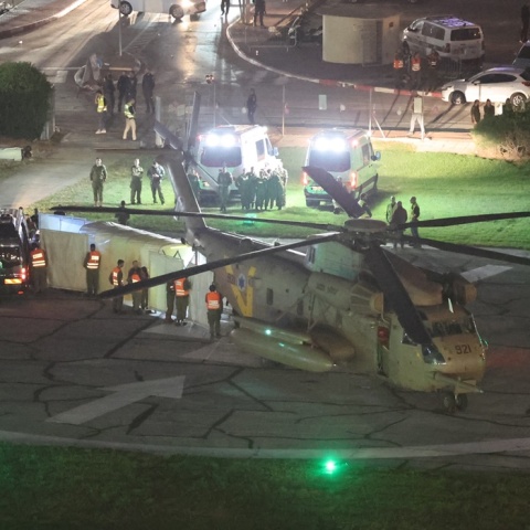 Αεροπλάνο μεταφέρει ομήρους