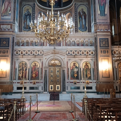 Στα άδυτα της Μητρόπολης Αθηνών 