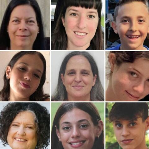 Πόλεμος Ισραήλ - Χαμάς: 13 Ισραηλινοί και 4 Ταϊλανδοί είναι οι όμηροι που απελευθερώθηκαν - Μεταφέρθηκαν στην Αίγυπτο από το πέρασμα της Ράφα.