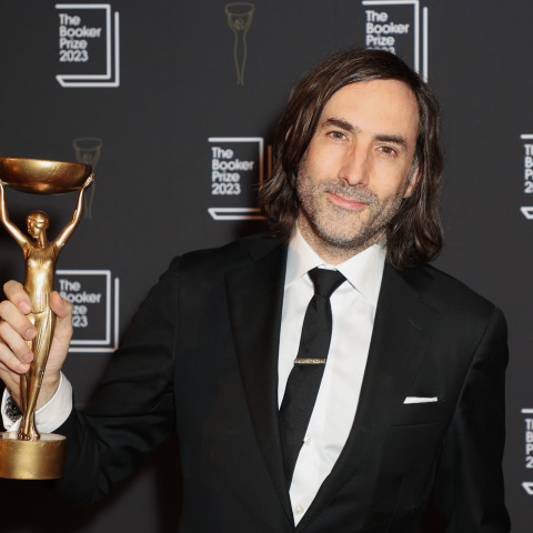 Ο Πολ Λιντς τιμήθηκε με το βρετανικό λογοτεχνικό βραβείο Booker