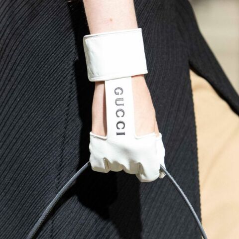 Ιταλία: Κινητοποιήσεις στον οίκο Gucci, με τους εργαζόμενους να εκφράζουν φόβους για τις θέσεις εργασίας στη διεύθυνση δημιουργικού.