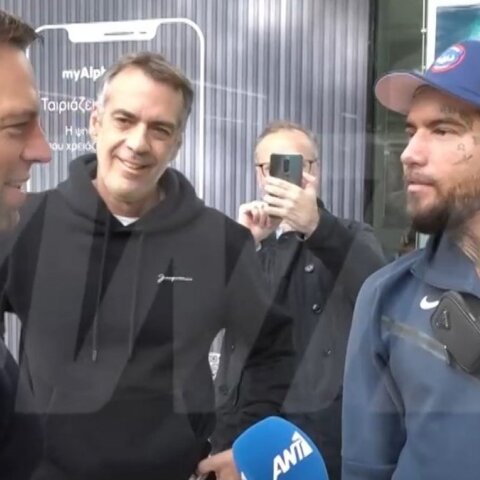 Στέφανος Κασσελάκης και Snik: Συνάντηση και γνωριμία on camera