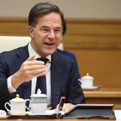 Ολλανδία: Ο απερχόμενος πρωθυπουργός Μαρκ Ρούτε είναι το φαβορί για να αναλάβει την ηγεσία του ΝΑΤΟ παρά το πρόσφατο εκλογικό σοκ στη χώρα του.