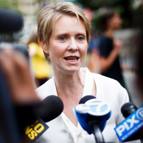 Σίνθια Νίξον: Απεργία πείνας με αίτημα τη μόνιμη κατάπαυση πυρός στη Γάζα - Πώς σχολιάζει τον πόλεμο Ισραήλ - Χαμάς η ηθοποιός του Sex and the City.