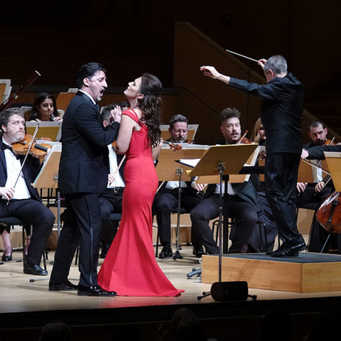 Ένα γκαλά έκπληξη με τους Ermonela Jaho και Charles Castronovo