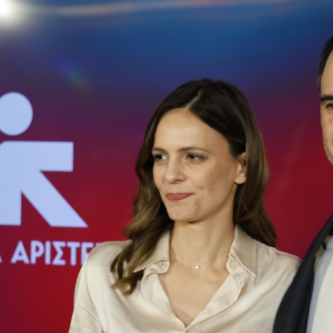 Πληθυντική κεντρο-αριστερά