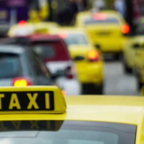 Συνεχίζεται και την Πέμπτη 7 Δεκεμβρίου η απεργία των ταξί