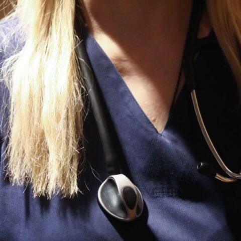 Υπουργείο Υγείας: Προκήρυξη 246 θέσεων ειδικευμένων ιατρών του κλάδου ΕΣΥ - Η προθεσμία υποβολής αιτήσεων και οι περιφέρειες. 