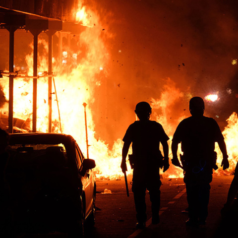 Όντως «εξαγριώνεται» ο κόσμος;