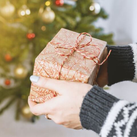 Πότε καταβάλλεται και πώς υπολογίζεται το Δώρο Χριστουγέννων 