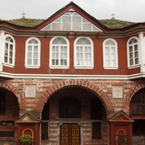 Υπουργείο Πολιτισμού: Στο φως μεγάλο μέρος της αρχικής βυζαντινής Τράπεζας του 10ου αιώνα στη Μονή Βατοπεδίου - Τι αποκάλυψαν οι έρευνες.