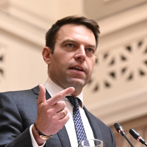 Στ. Κασσελάκης: «Την ώρα που τα ΜΜΕ της προπαγάνδας μιλούν για "εκδρομή", εμείς θα έχουμε ένα τριήμερο εργασίας