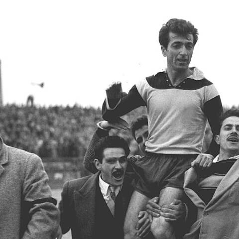  Κώστας Νεστορίδης: Της ζωής τ' ανεξήγητα