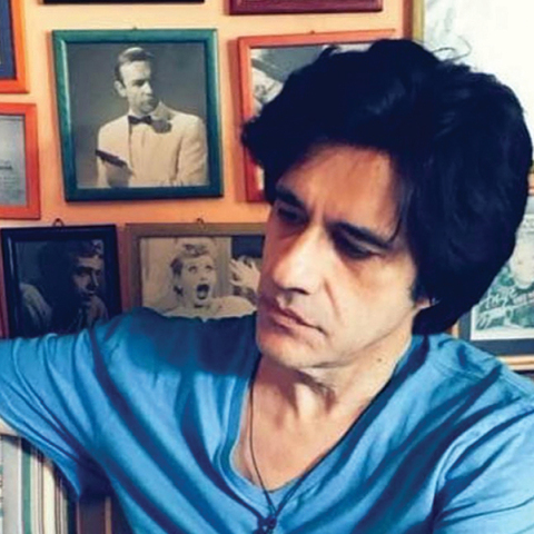 Αλέξης Σταμάτης: Η ζωή του σαν μυθιστόρημα