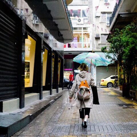 Καταιγίδες, θυελλώδεις άνεμοι και χιόνια από το μεσημέρι της Παρασκευής