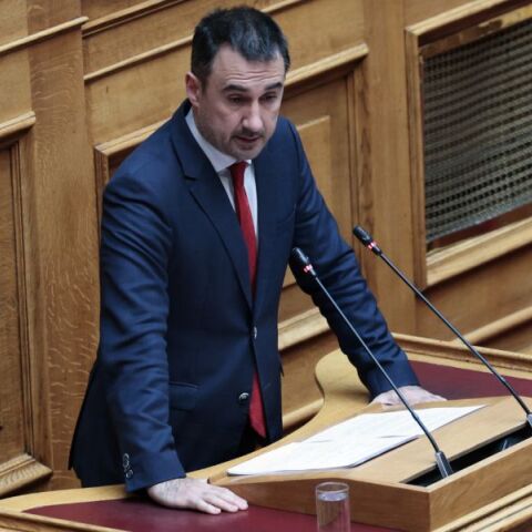 Χαρίτσης: Η πλειοψηφία των δανείων από το Ταμείο Ανάκαμψης  σε 36 επιχειρηματικούς ομίλους 
