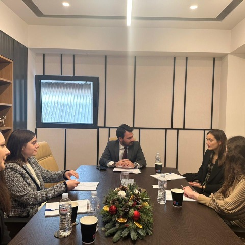 280ad960-4b71-4cf2-9b36-8cca1b50b8ce