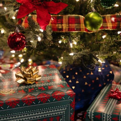 Πρεμιέρα σήμερα για το «καλάθι του Άη Βασίλη» - Ποια είναι η λίστα με τα παιχνίδια