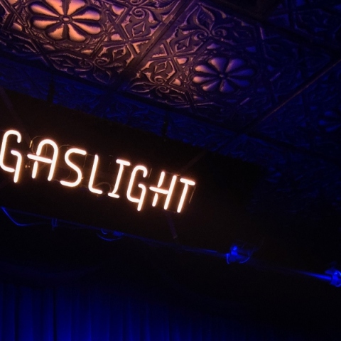 Tι είναι πια αυτό το gaslighting;