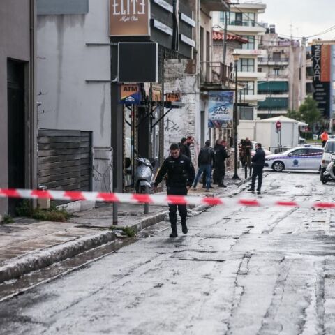 Πυροβολισμοί έξω από κέντρο διασκέδασης στο Γκάζι - Πιο κοντά στα ίχνη των δραστών η ΕΛ.ΑΣ. - Έχουν αναγνωριστεί από τα βίντεο - Οι εξελίξεις στην υπόθεση.
