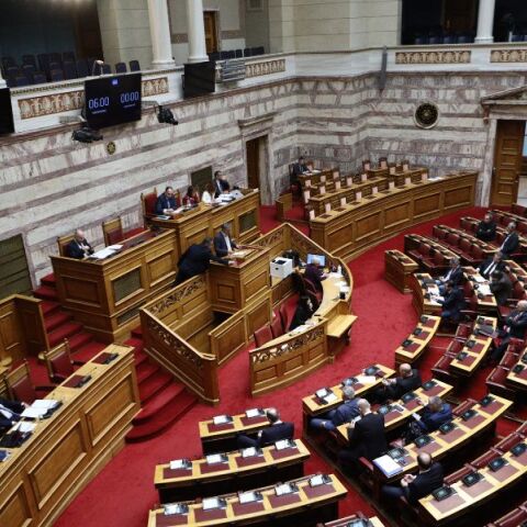 Προϋπολογισμός 2024: Live η συζήτηση στην ολομέλεια της βουλής - Ομιλίες του πρωθυπουργού και των πολιτικών αρχηγών - Το βράδυ η ψηφοφορία.