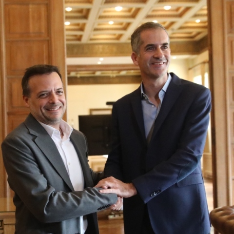 Ο ΣΥΡΙΖΑ η ΝΔ και η ανάπλαση