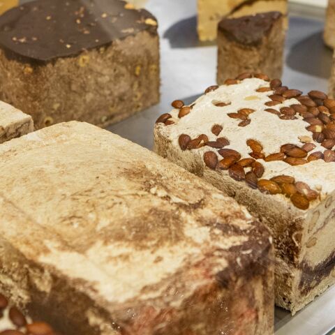 Χαλβαδοποιία Κοσμίδη-Γαβρίλη