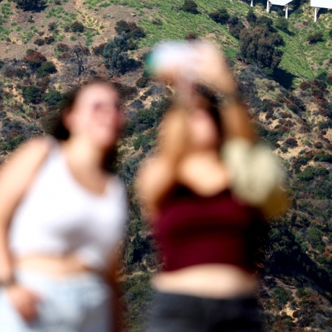 Χόλιγουντ και πολιτική ορθότητα: Τα καινούργια ρούχα του αυτοκράτορα 