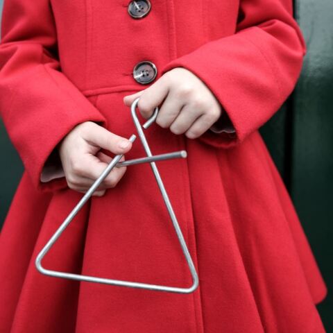 «Να τα πούμε;» - Η ιστορία και η σημασία πίσω από τα Κάλαντα και οι στίχοι ανά περιοχή